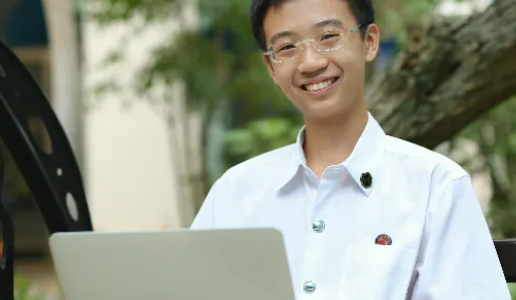 Nigel Poh, young innovator and founder of Green Infinity, is transforming real-world problems into digital solutions